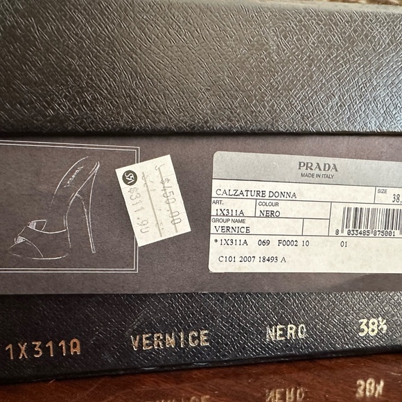 Genuine Prada Calzature Donna Black Patent Heels - Picture 9 of 10